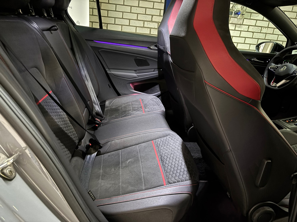 Volkswagen Golf 2.0 TSI GTI Clubsport 45 edition 17