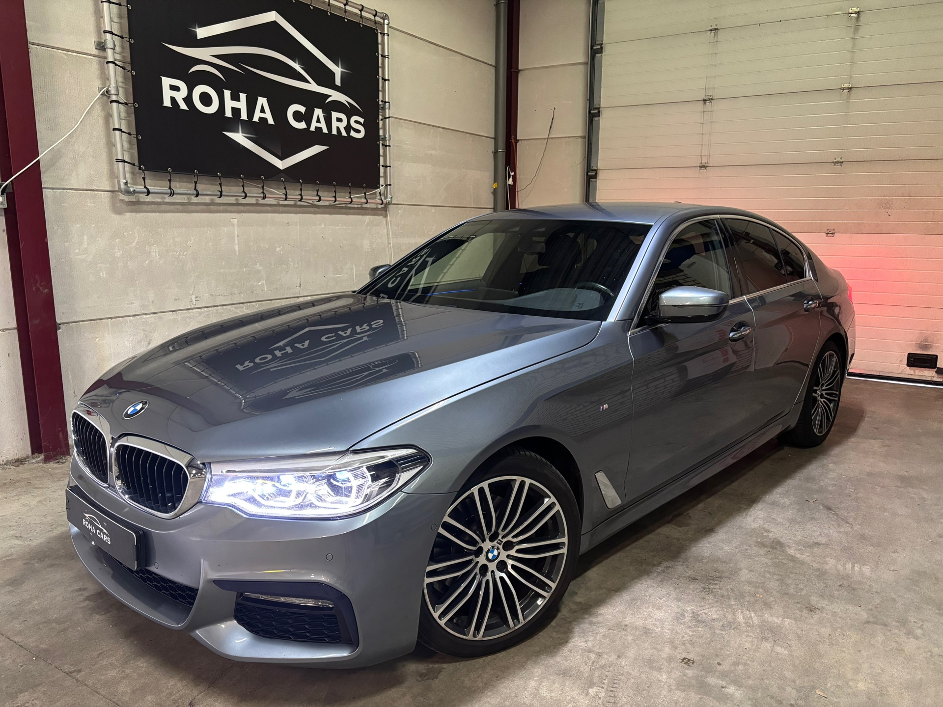BMW 5-serie 520i High Executive M-pakket 1