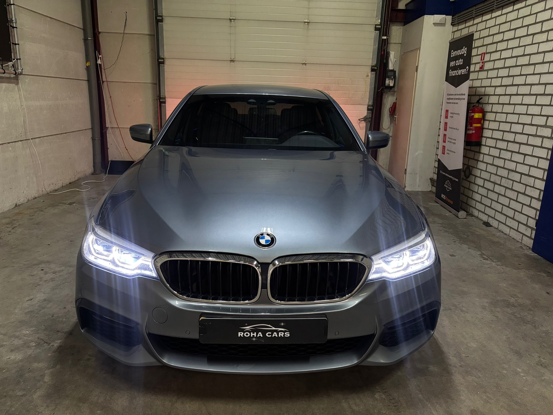 BMW 5-serie 520i High Executive M-pakket 3