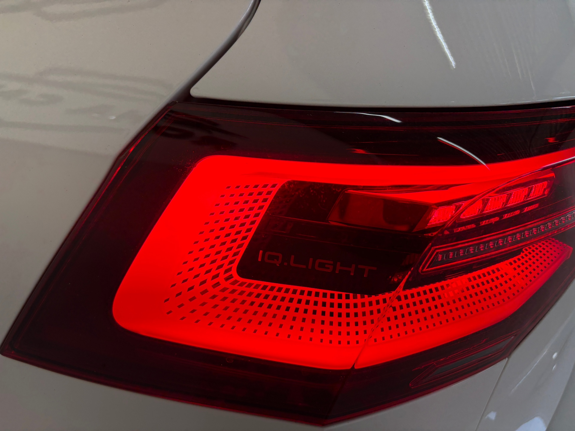 Volkswagen GOLF 2.0 TSI GTI CLUBSPORT 300pk panorama 26