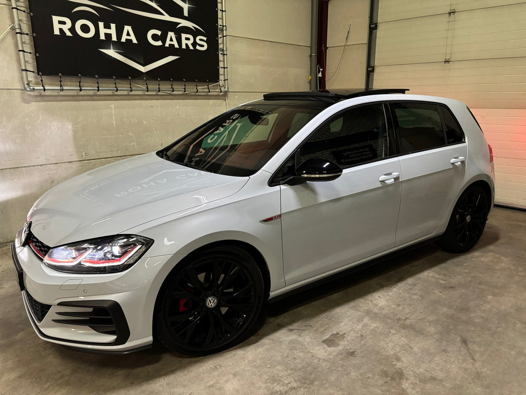 Volkswagen Golf 2.0 TSI GTI Performance 1