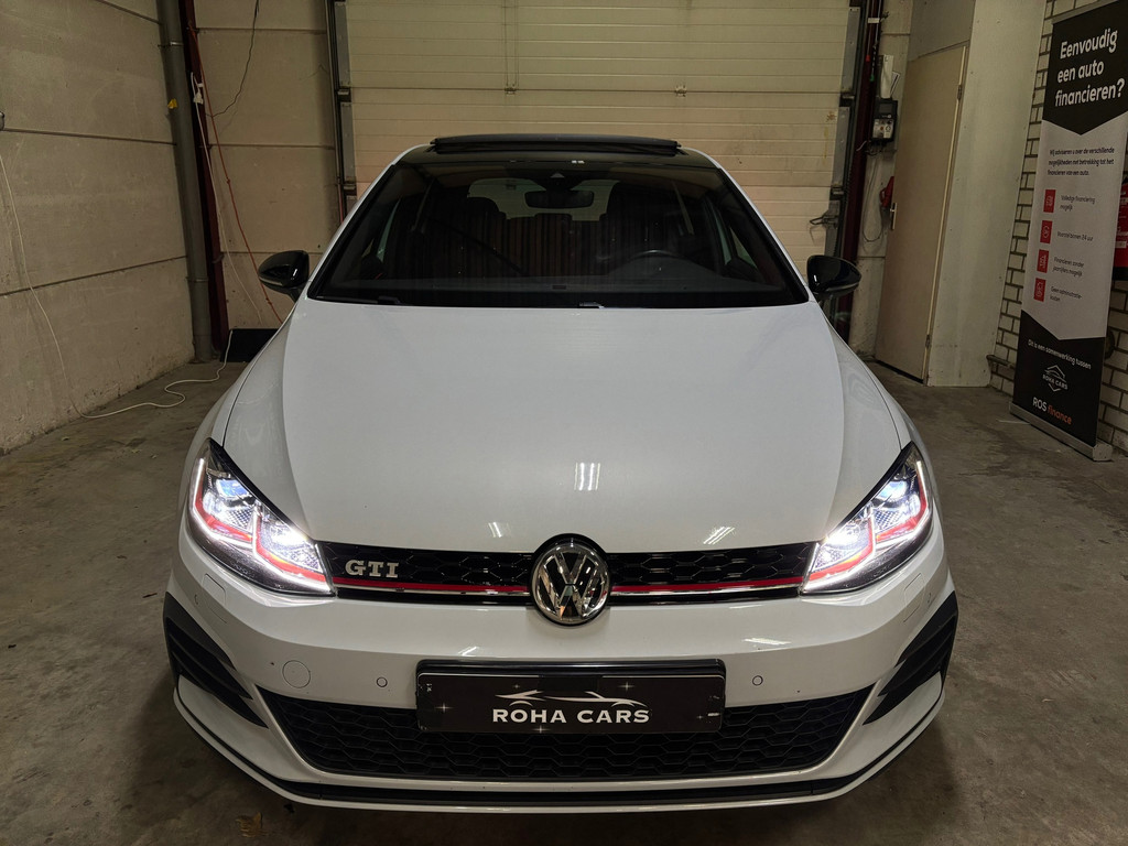 Volkswagen Golf 2.0 TSI GTI Performance 2
