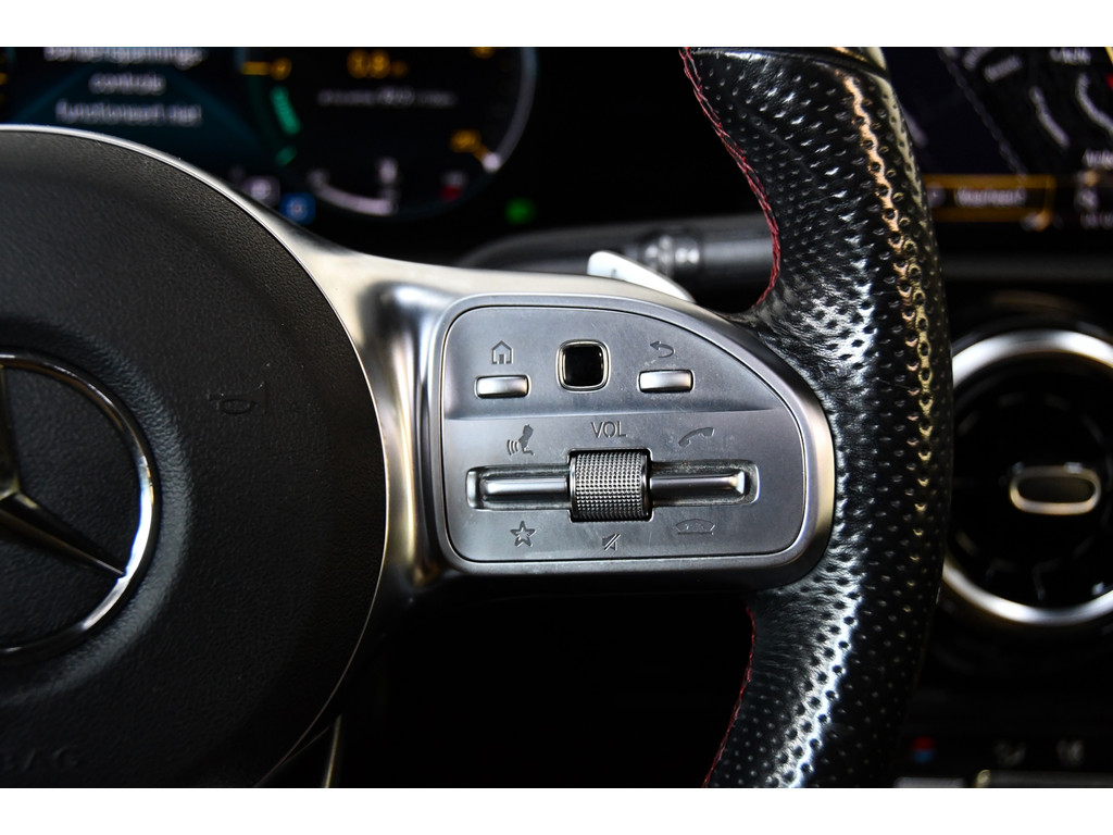 Mercedes-Benz A-klasse 250 AMG Line sfeer, pano 15