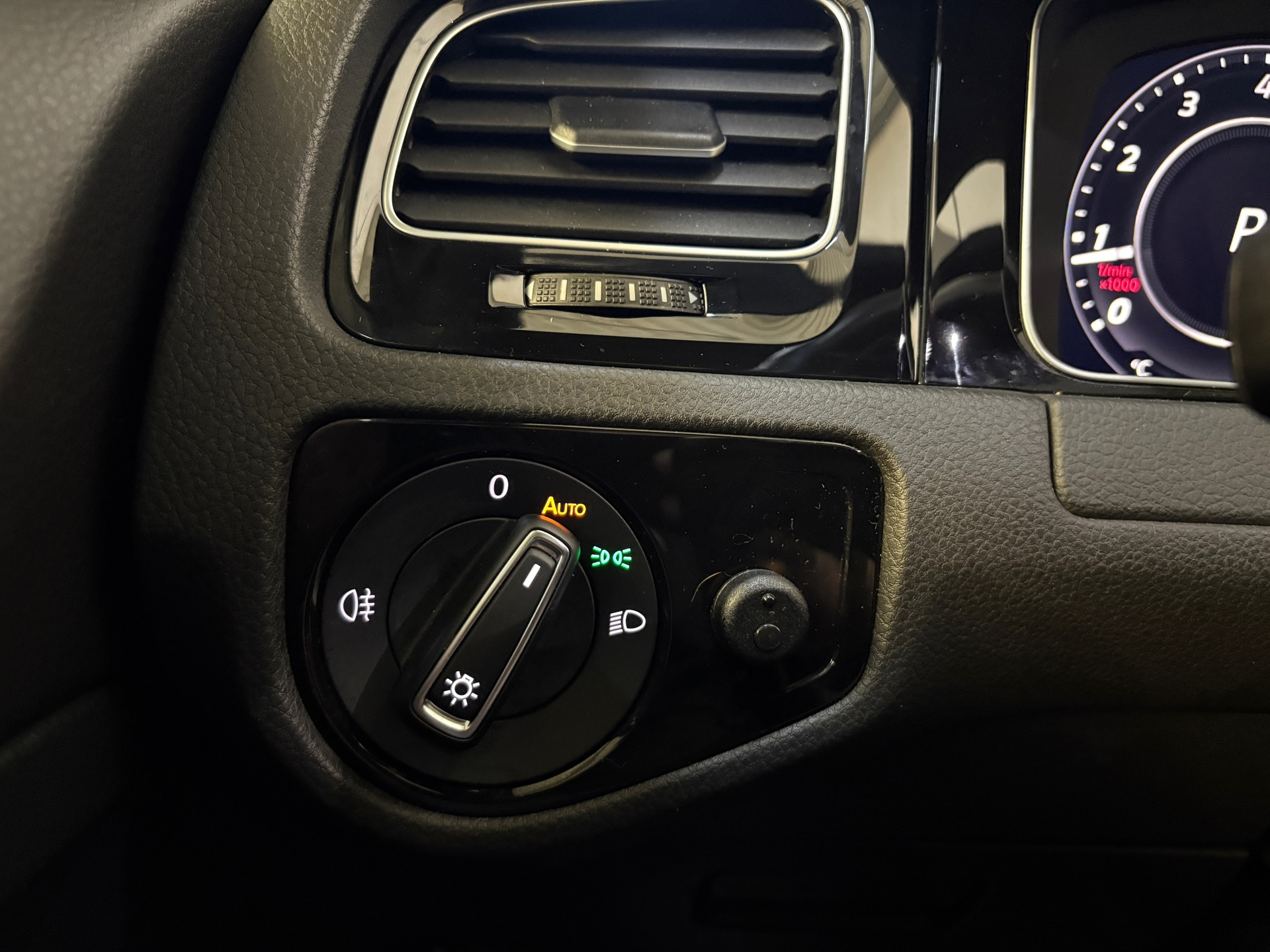 Volkswagen Golf 2.0 TSI GTI TCR/PANO/Keyless/Cam/Sfeerverlichting 19