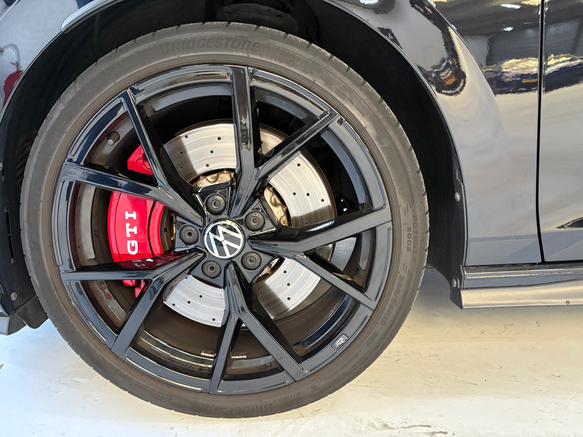 Volkswagen GOLF 2.0 TSI GTI CLUBSPORT 300pk panorama 10