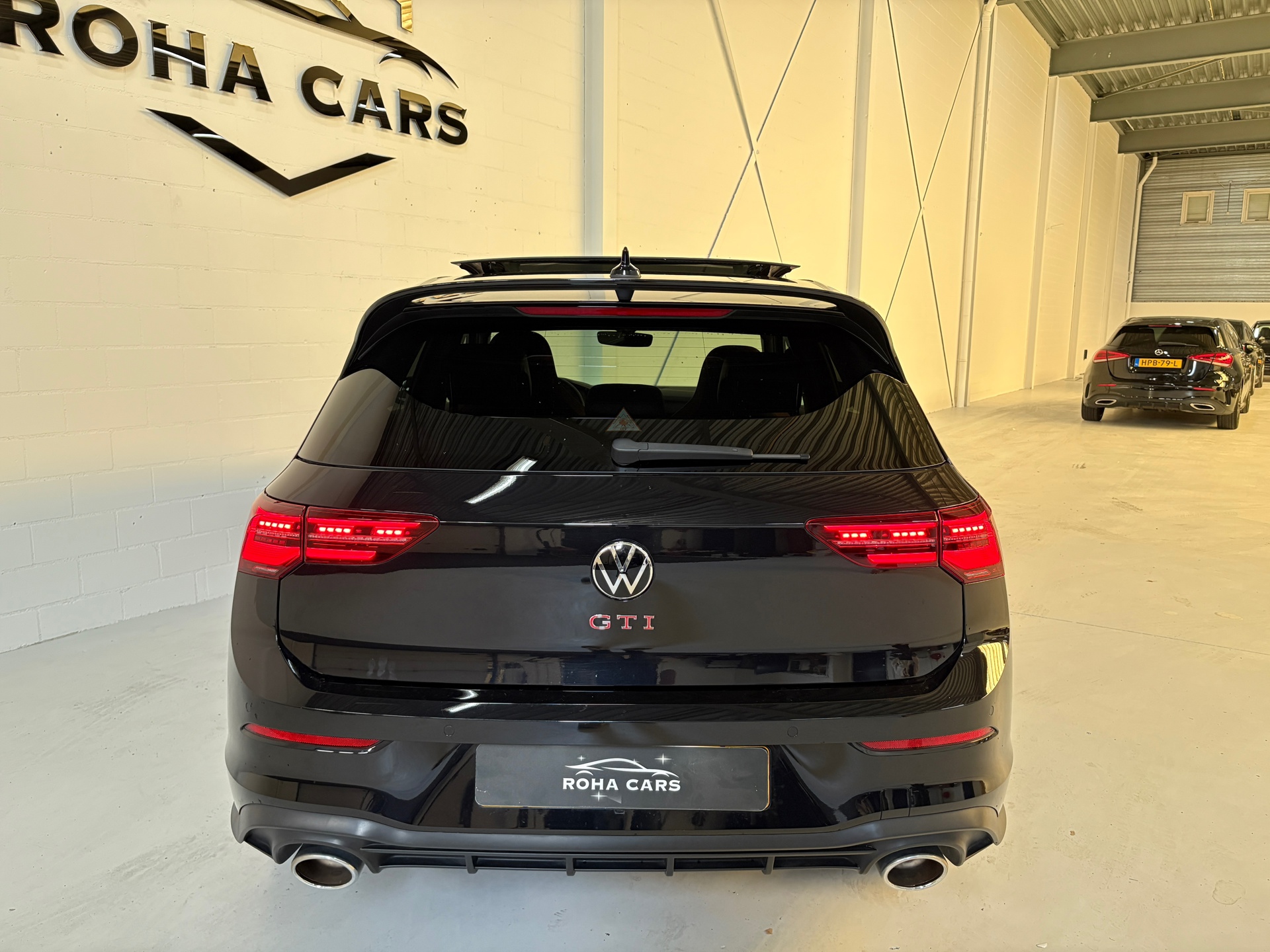 Volkswagen GOLF 2.0 TSI GTI CLUBSPORT 300pk panorama 6