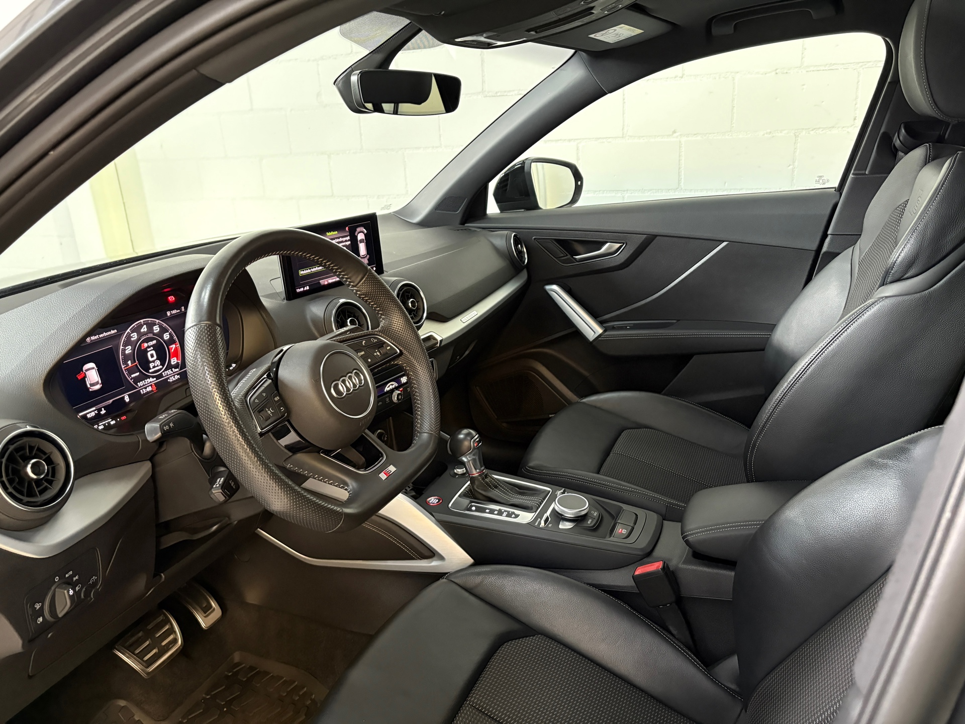 Audi Q2 2.0 TFSI SQ2 Pro Line Plus 12