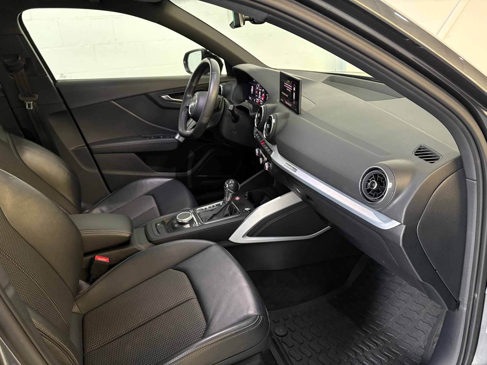 Audi Q2 2.0 TFSI SQ2 Pro Line Plus 15