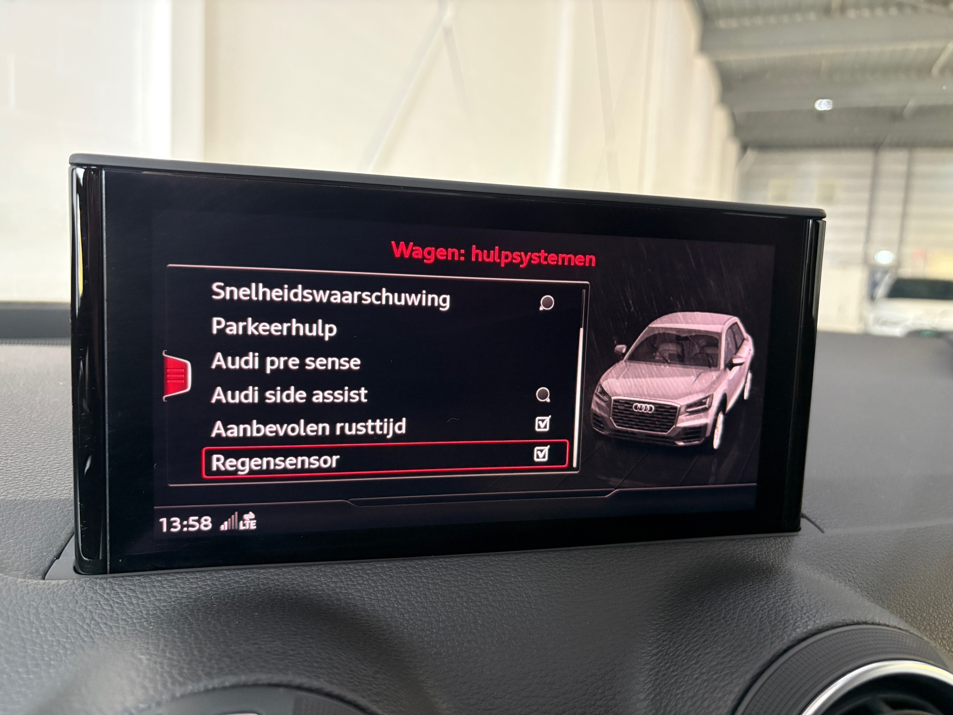 Audi Q2 2.0 TFSI SQ2 Pro Line Plus 23