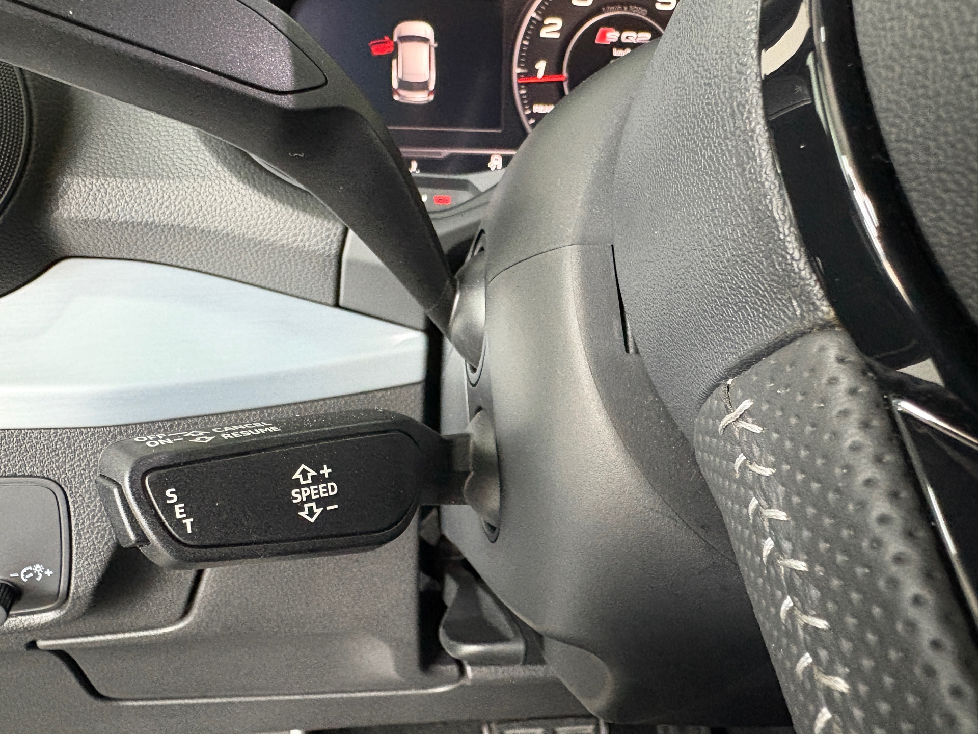 Audi Q2 2.0 TFSI SQ2 Pro Line Plus 26