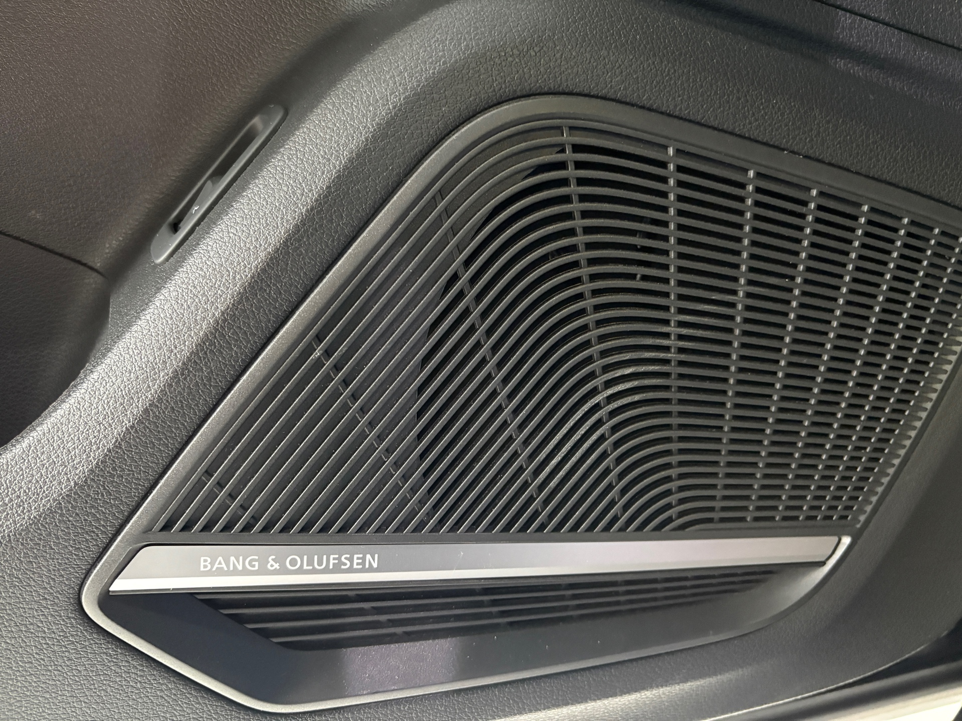 Audi Q2 2.0 TFSI SQ2 Pro Line Plus 29