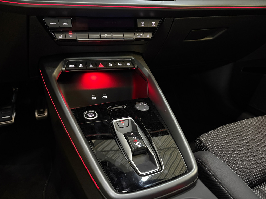 Audi A3 Sportback 35 TFSI S edition 17