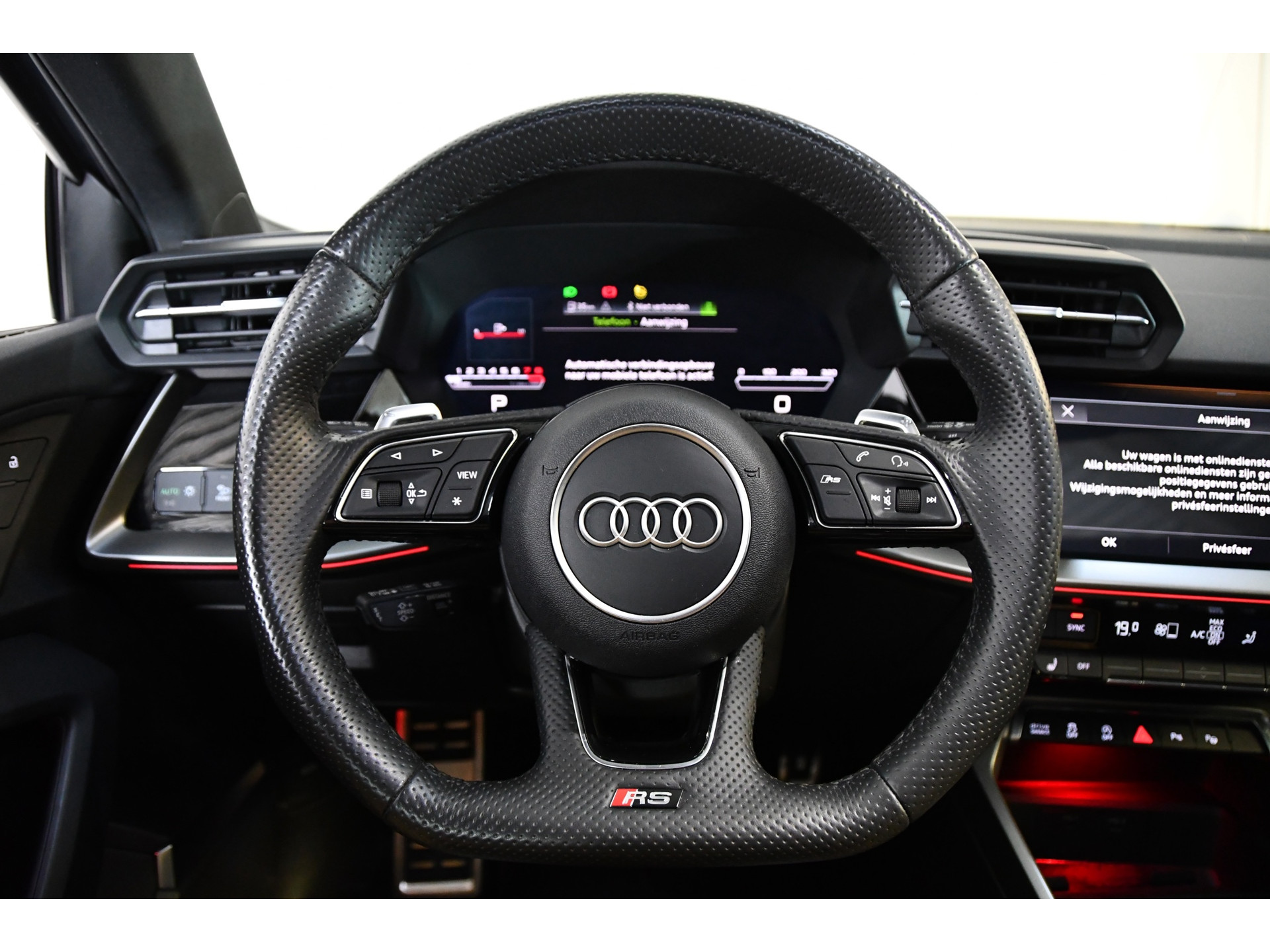 Audi A3 Sportback 2.5 TFSI RS 3 quattro Pano/Sfeer/Keyless/Matrix 17