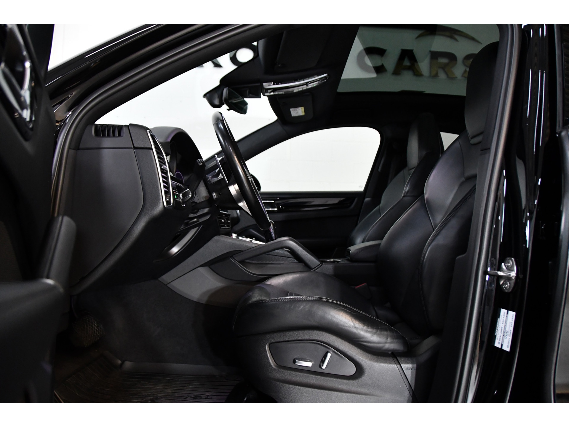 Porsche Cayenne Coupe 3.0 E-Hybrid Sport chrono, Panorama 12