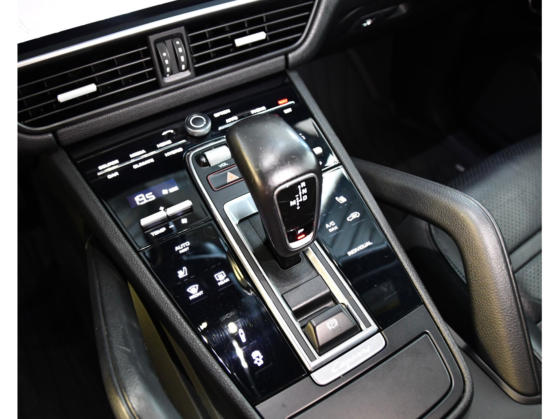 Porsche Cayenne Coupe 3.0 E-Hybrid Sport chrono, Panorama 2