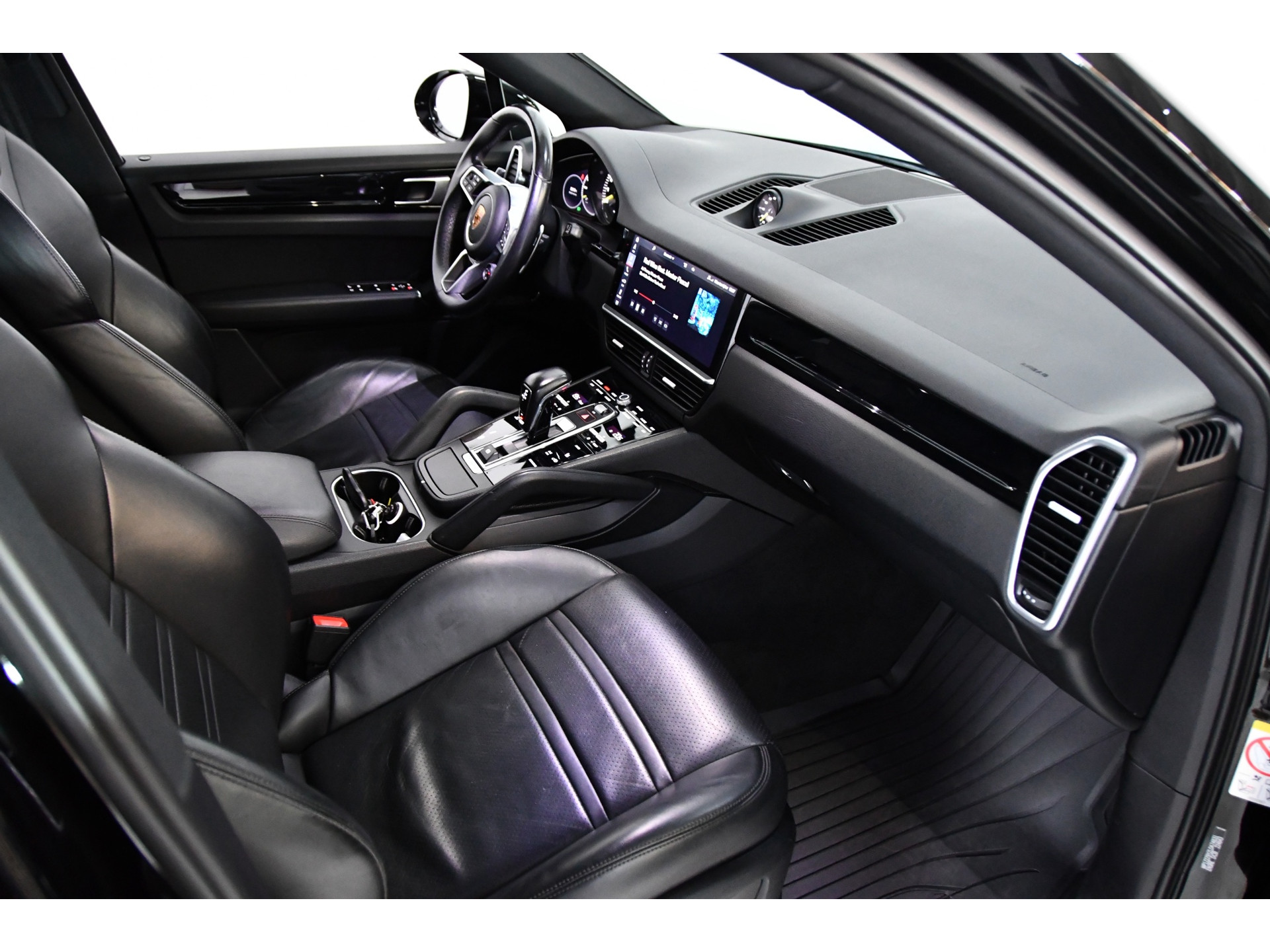 Porsche Cayenne Coupe 3.0 E-Hybrid Sport chrono, Panorama 8