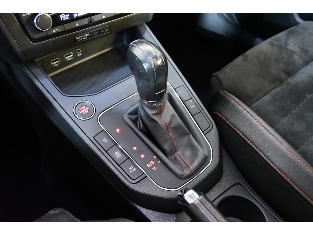 Seat Ibiza 1.0 TSI FR Business Intense Pano Automaat 12
