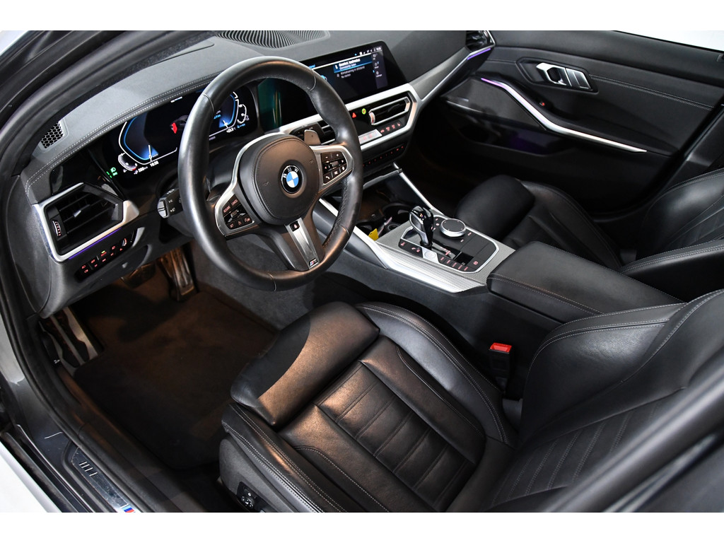 BMW 3-serie 330e High Executive, Schuifkanteldak, M-pakket, Head up, Apple carplay 3