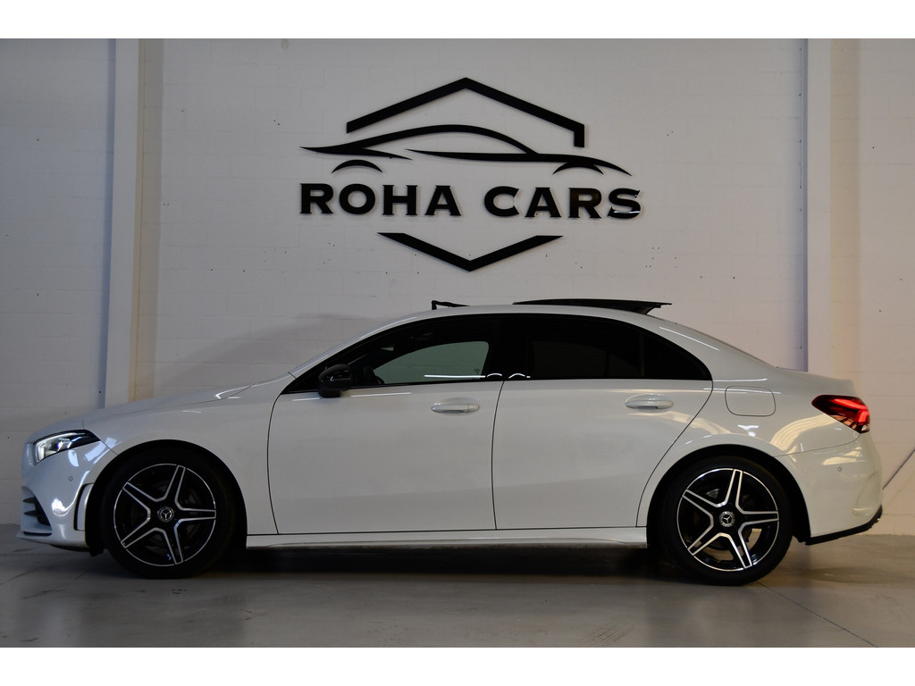 Mercedes-Benz A-klasse 250 Premium Plus, Burmester, Schuifkantel, Sfeerverlichting 10