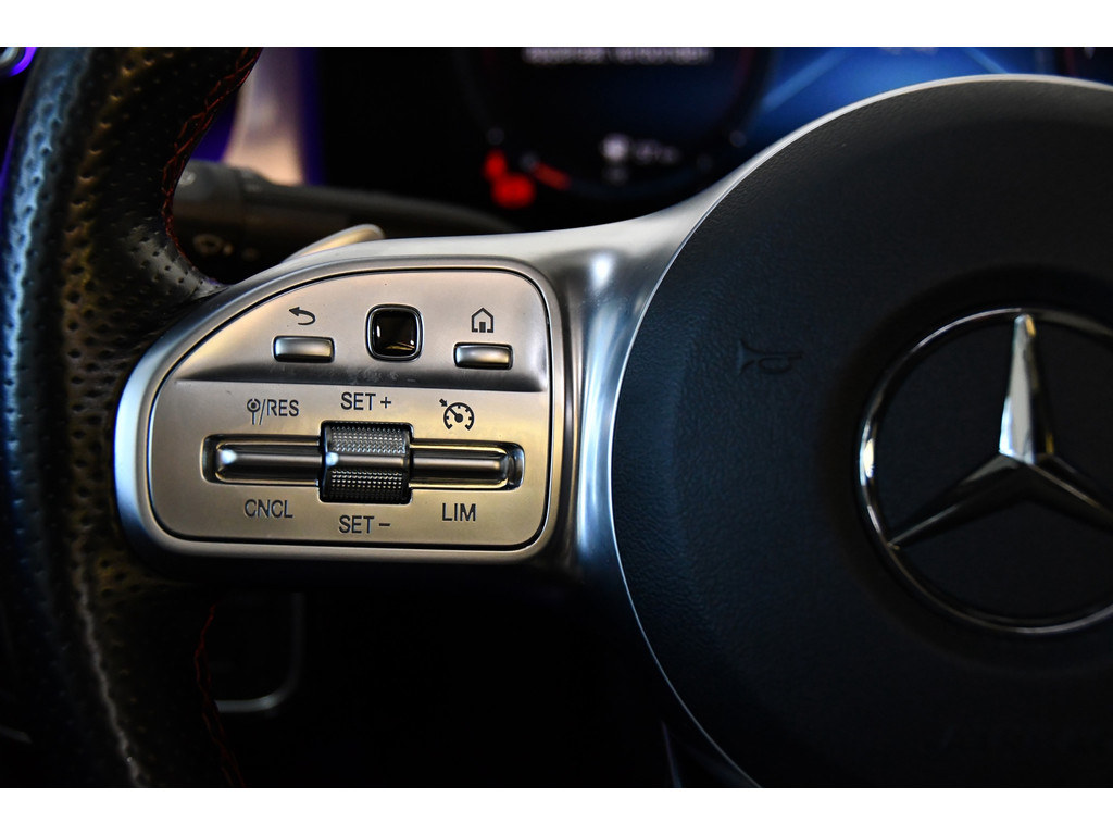 Mercedes-Benz A-klasse 250 Premium Plus, Burmester, Schuifkantel, Sfeerverlichting 11
