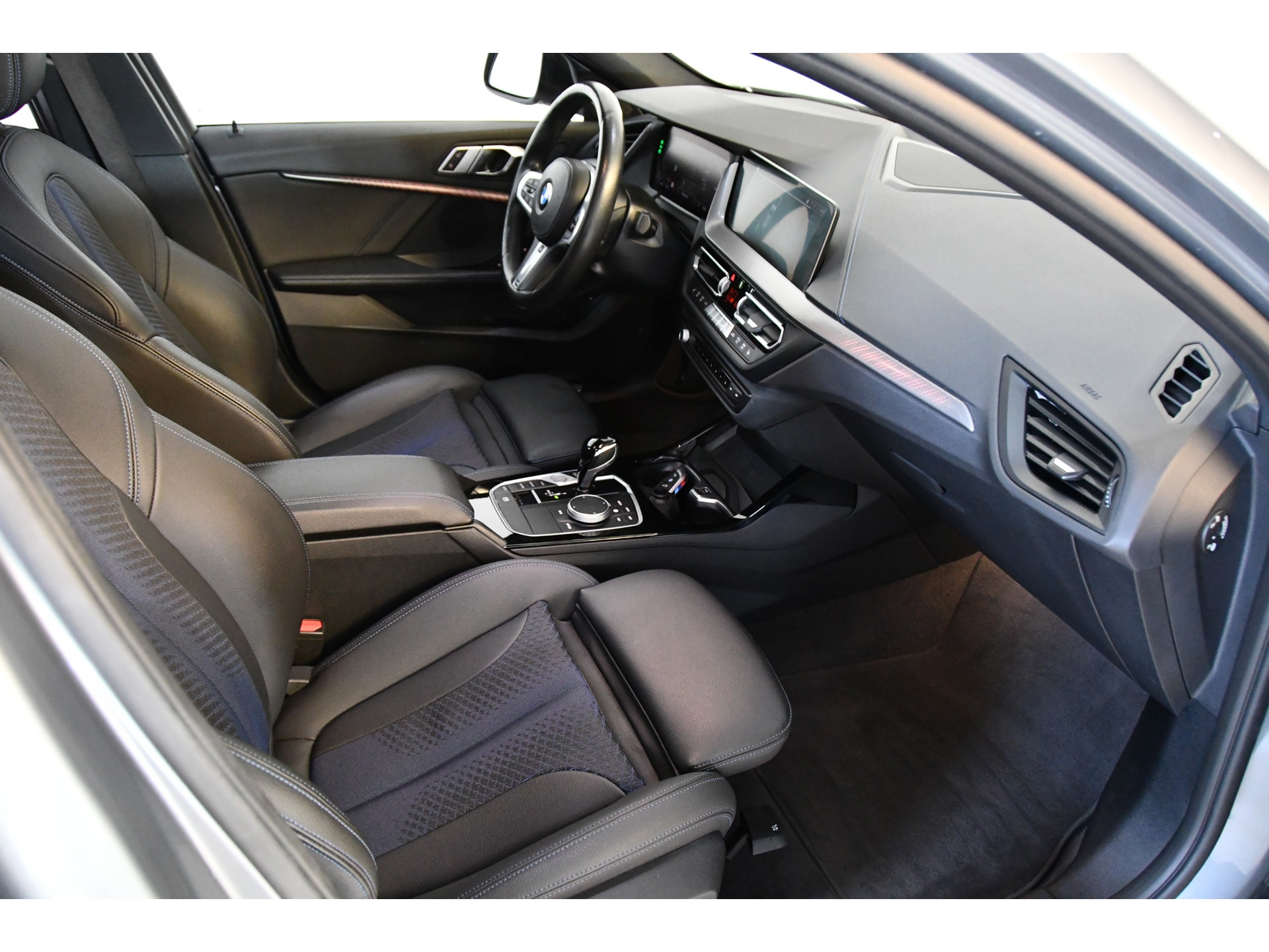 Bmw 1-serie 118 i Executive M Sport Pakket Pano Sfeerverlichting 9