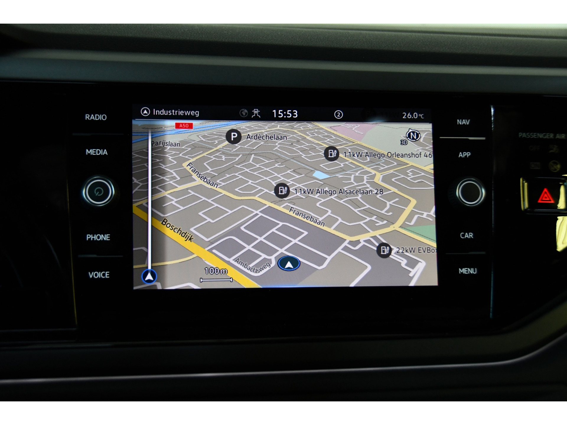 Volkswagen TAIGO 1.5 TSI R-Line Business Pano Camera 9