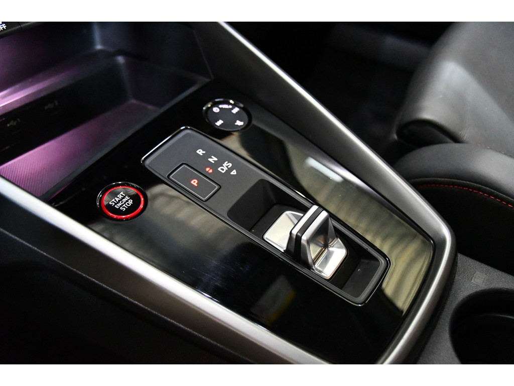Audi A3 RS3 Sportback 2.5 TFSI Quattro Milltek 19