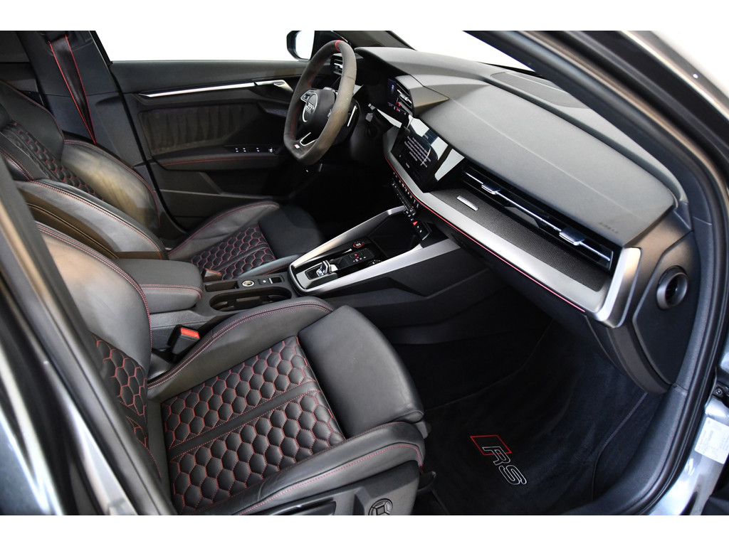 Audi A3 RS3 Sportback 2.5 TFSI Quattro Milltek 6