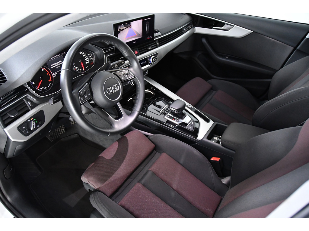 Audi A4 AVANT 35 TFSI Launch edition Sport S-line 1