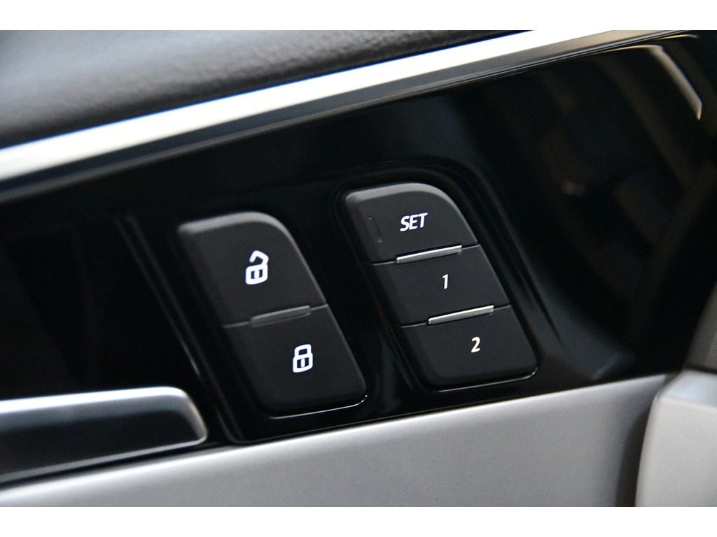 Audi A4 AVANT 35 TFSI Launch edition Sport S-line 19