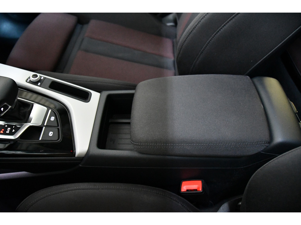 Audi A4 AVANT 35 TFSI Launch edition Sport S-line 23