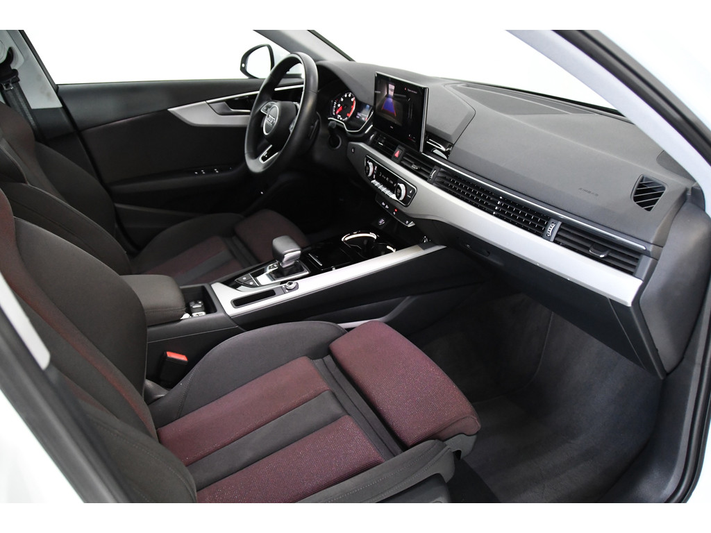 Audi A4 AVANT 35 TFSI Launch edition Sport S-line 6