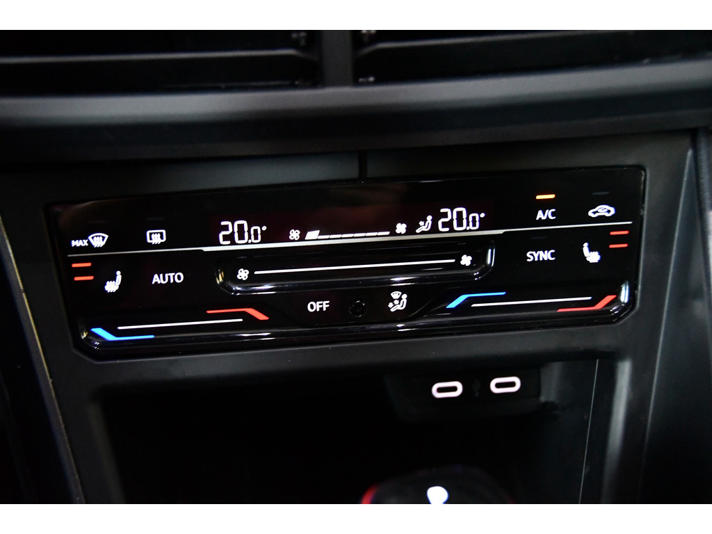 Volkswagen POLO 2.0 TSI GTI Pano Acc Keyless 15