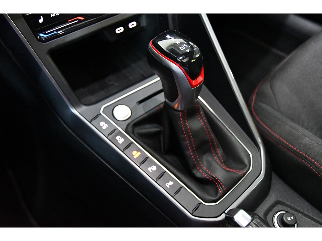 Volkswagen POLO 2.0 TSI GTI Pano Acc Keyless 16