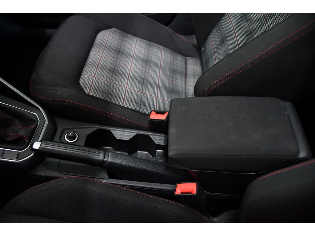 Volkswagen POLO 2.0 TSI GTI Pano Acc Keyless 20