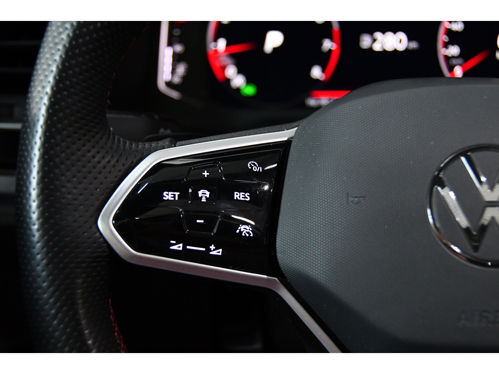Volkswagen POLO 2.0 TSI GTI Pano Acc Keyless 8