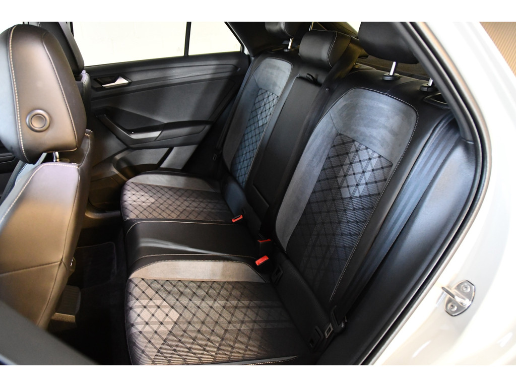 Volkswagen T-ROC 1.5 TSI R-Line Pano/Beats/Iq-light 5
