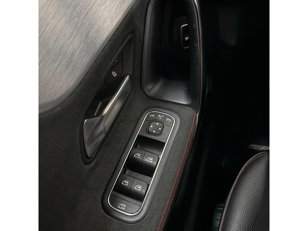 Mercedes-Benz CLA-klasse 200 Advantage AMG-pakket Camera 11