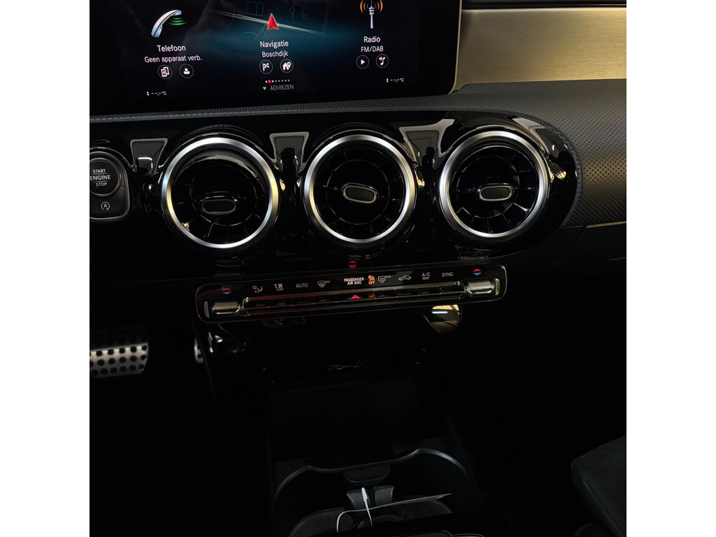 Mercedes-Benz CLA-klasse 200 Advantage AMG-pakket Camera 14