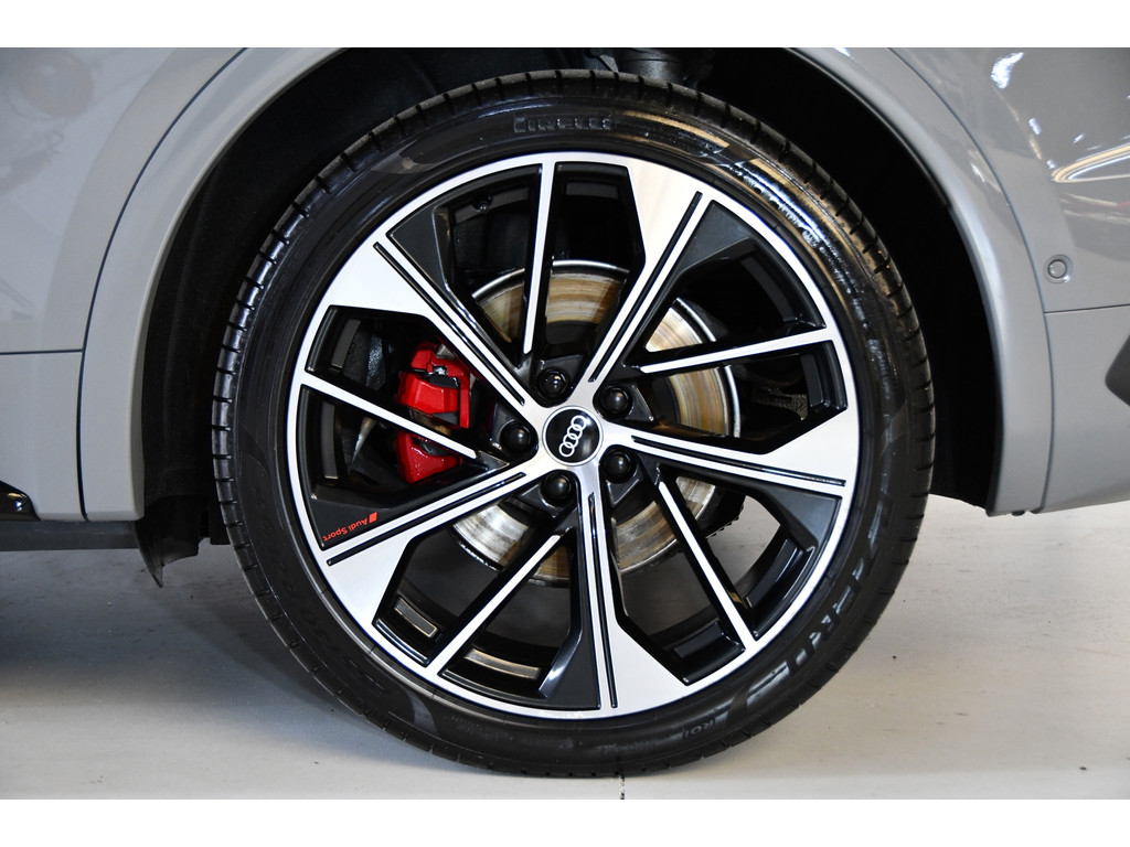 Audi Q5 Sportback 55 TFSI e S edition Competition 1