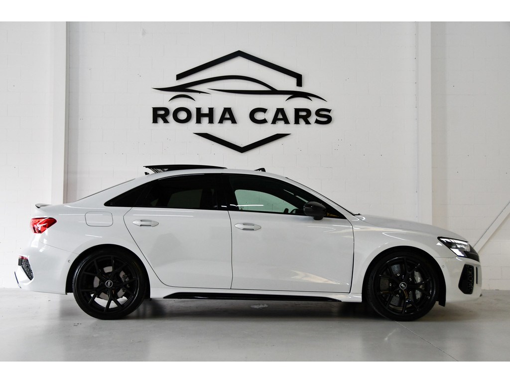 Audi RS3 Limousine 2.5 TFSI quattro, Hulk edition, Keramisch, Panoramadak 15