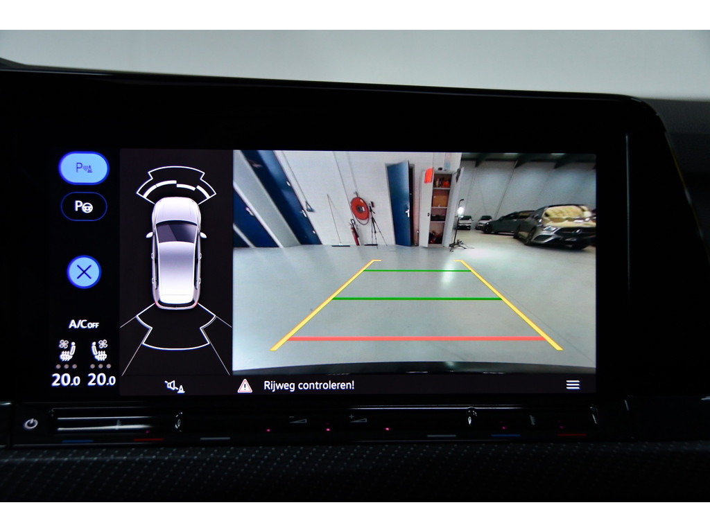 Volkswagen GOLF 2.0 TSI R 4Motion, Panoramadak, Headup, Sfeerverlichting 19