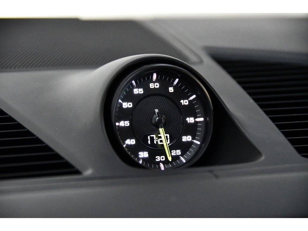 Porsche Cayenne 3.0 E-Hybrid, Bomvol opties. Panoramadak, Softclose, Bose soundsystem 29