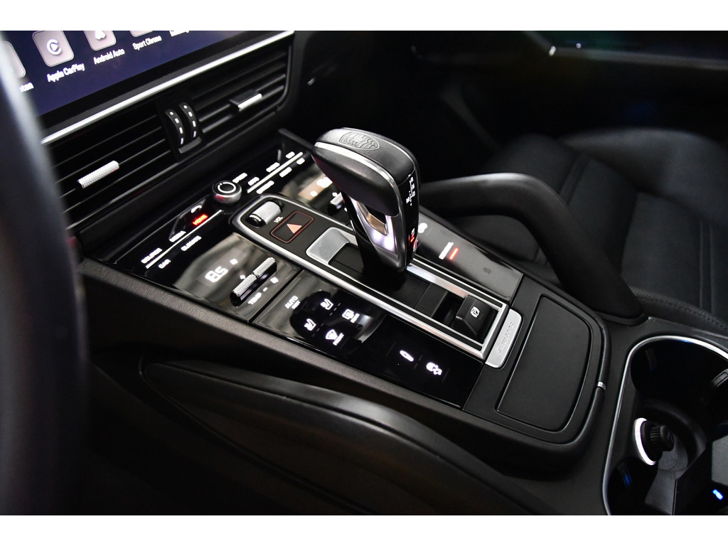 Porsche Cayenne 3.0 E-Hybrid, Bomvol opties. Panoramadak, Softclose, Bose soundsystem 31