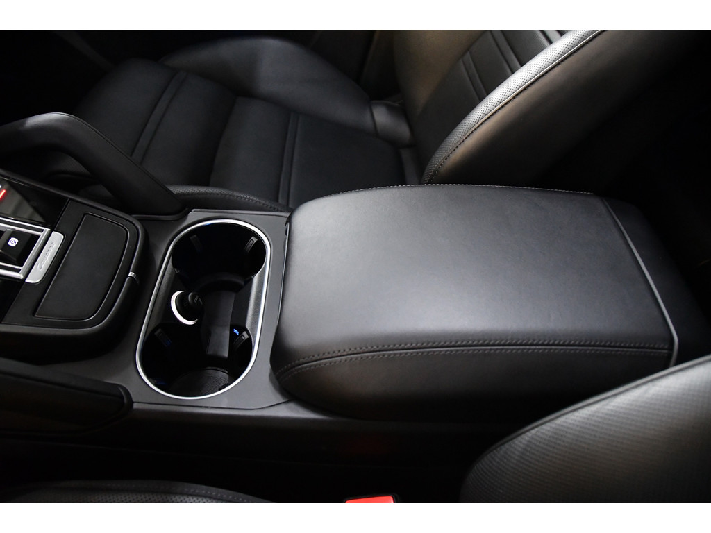 Porsche Cayenne 3.0 E-Hybrid, Bomvol opties. Panoramadak, Softclose, Bose soundsystem 32