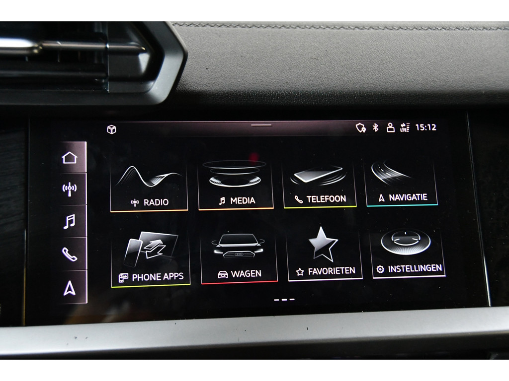 Audi A3 Sportback 40TFSI e Business S-line, Panoramadak, Applecarplay 18
