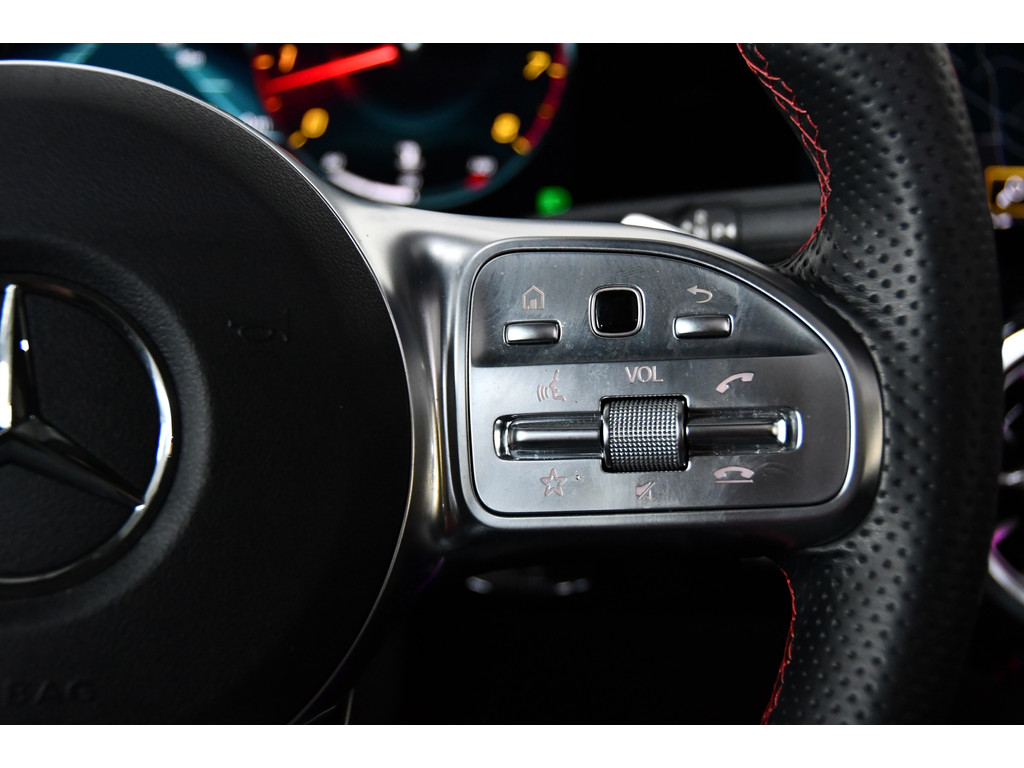 Mercedes-Benz GLA-Klasse 250 AMG-line 4Matic 13