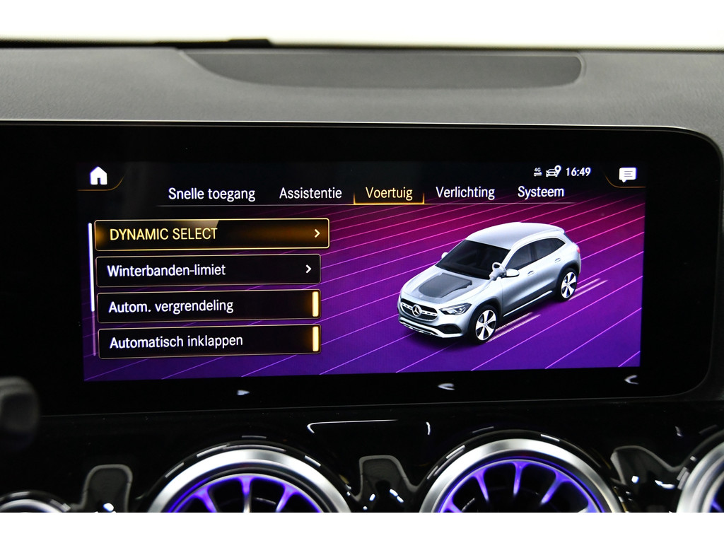 Mercedes-Benz GLA-Klasse 250 AMG-line 4Matic 19