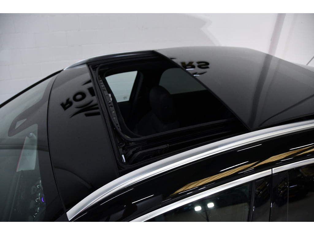 Mercedes-Benz GLA-Klasse 250 AMG-line 4Matic 2