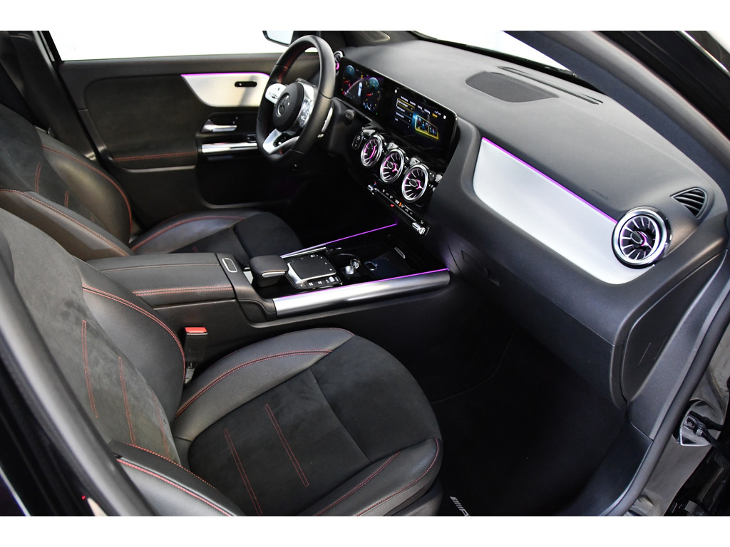 Mercedes-Benz GLA-Klasse 250 AMG-line 4Matic 7